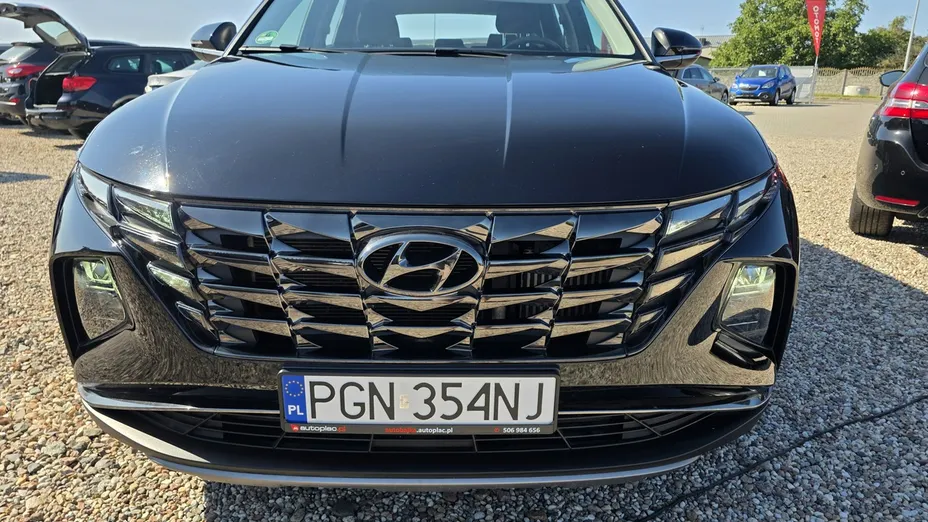 HYUNDAI Tucson -