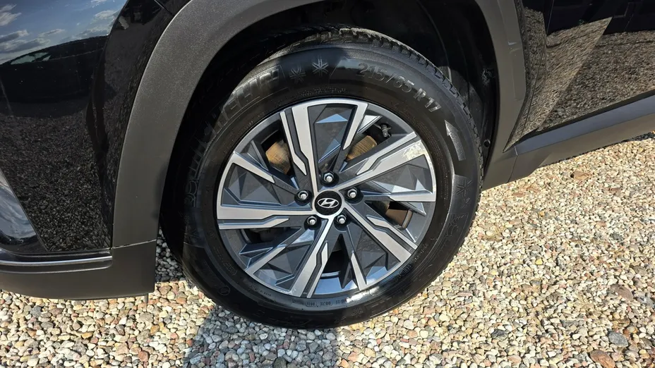 HYUNDAI Tucson -