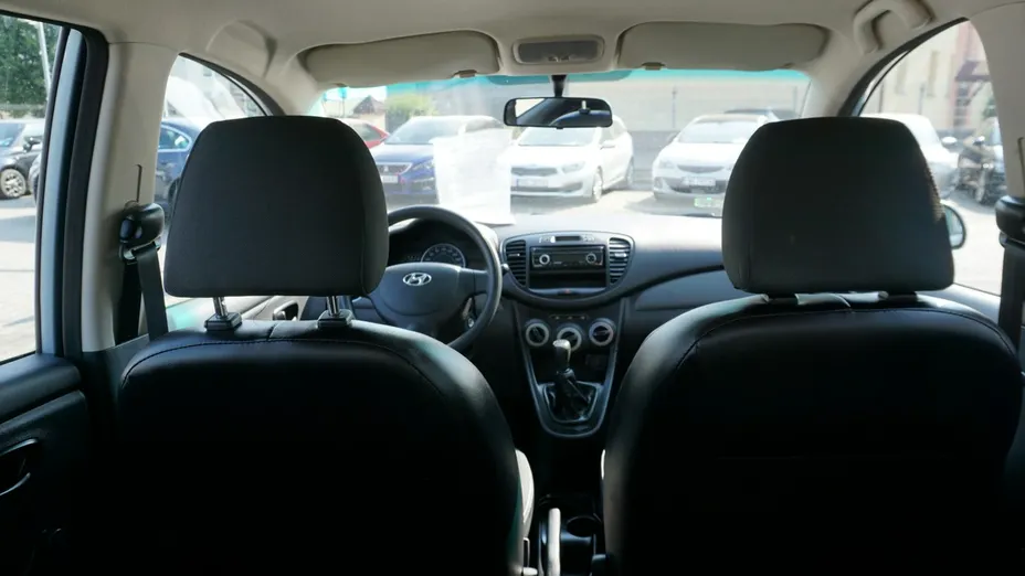 HYUNDAI i10 -