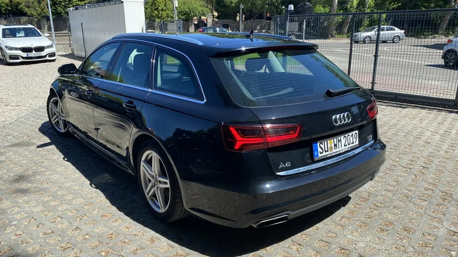 AUDI A6 Avant -