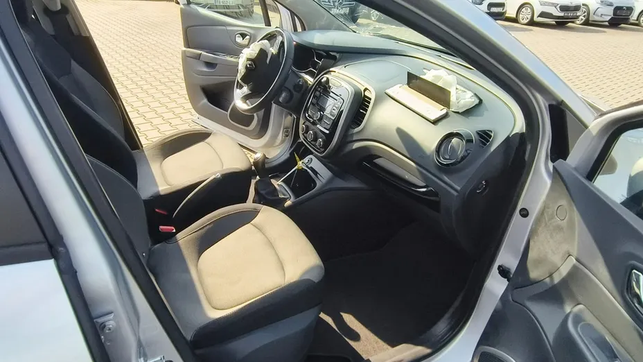 RENAULT Captur -