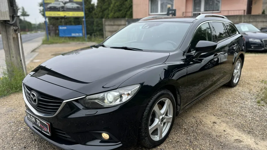 MAZDA 6 -