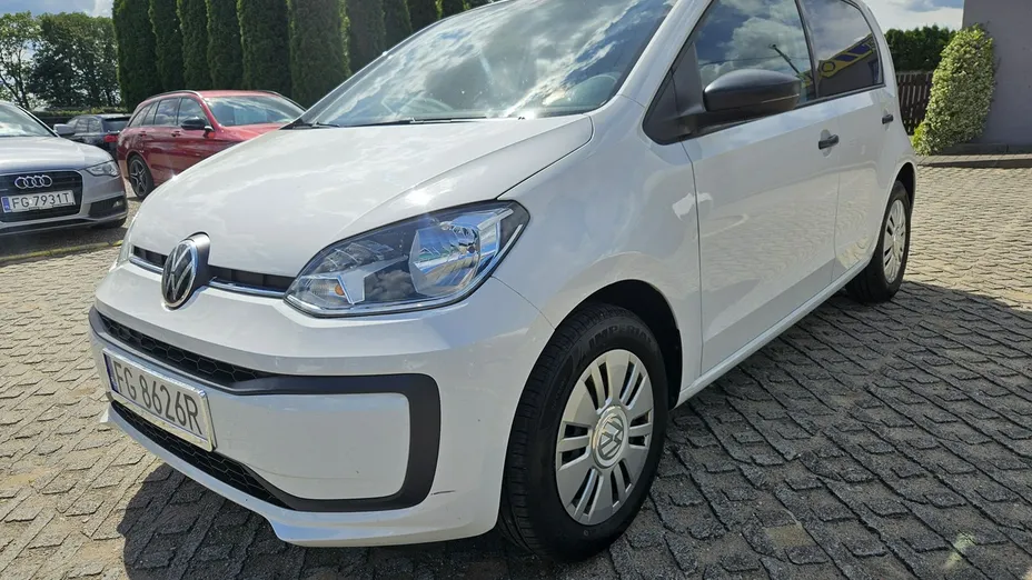VOLKSWAGEN up! -