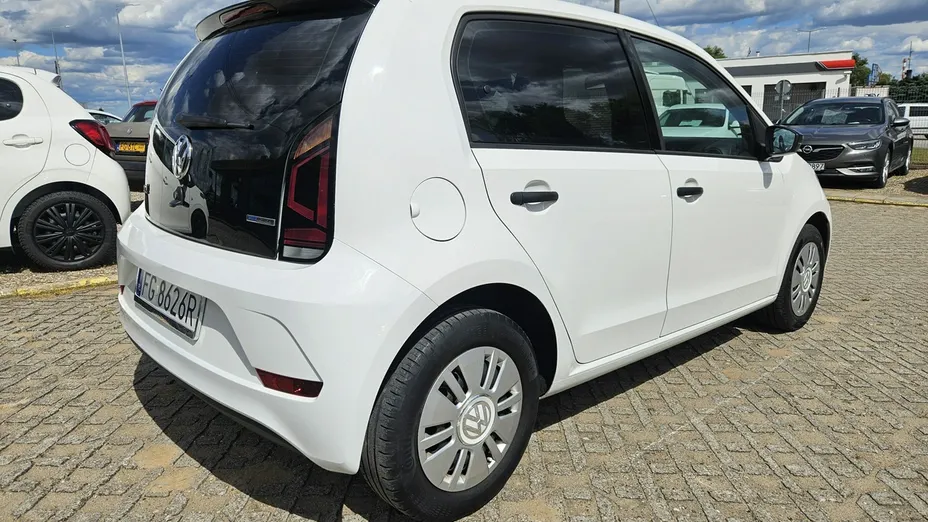 VOLKSWAGEN up! -