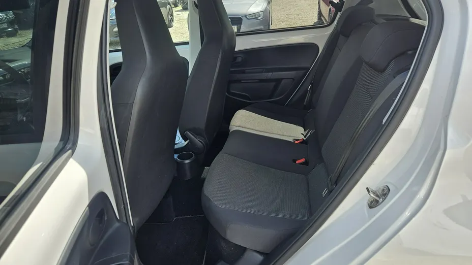 VOLKSWAGEN up! -