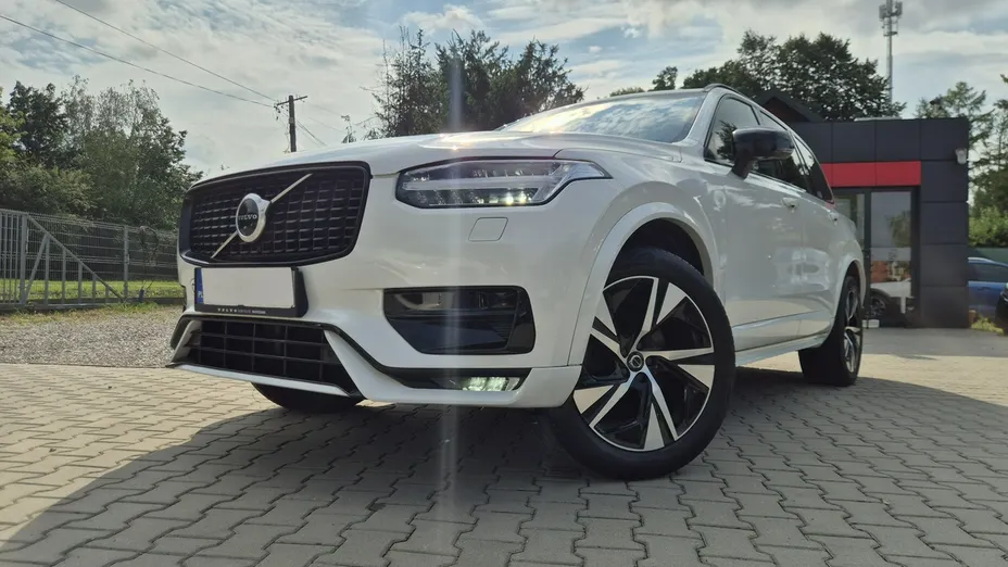 VOLVO XC90 -