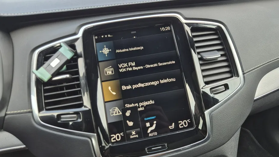 VOLVO XC90 -