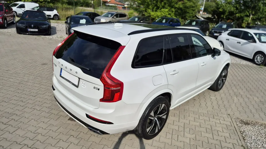 VOLVO XC90 -