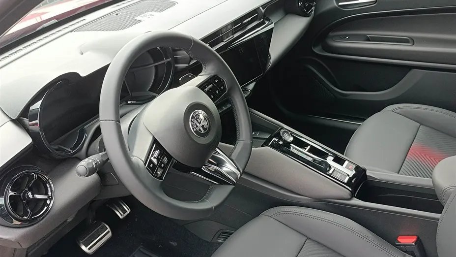ALFA ROMEO Junior -