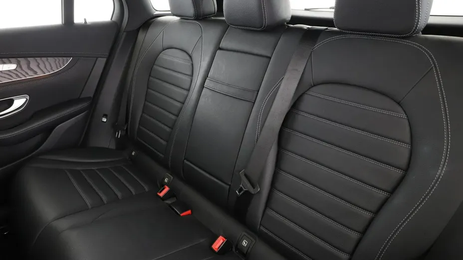 MERCEDES-BENZ GLC -