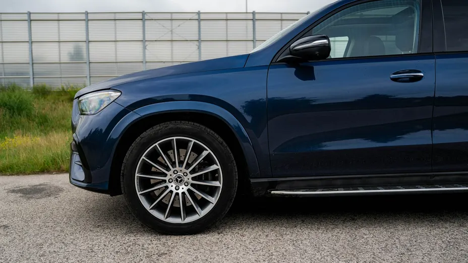 MERCEDES-BENZ GLE -