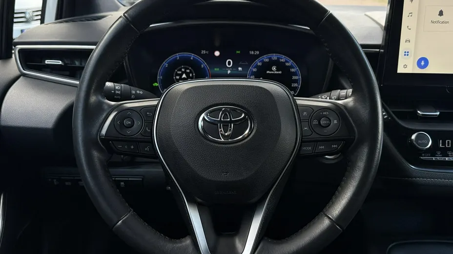 TOYOTA Corolla -