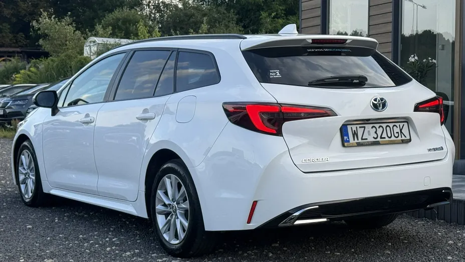 TOYOTA Corolla -