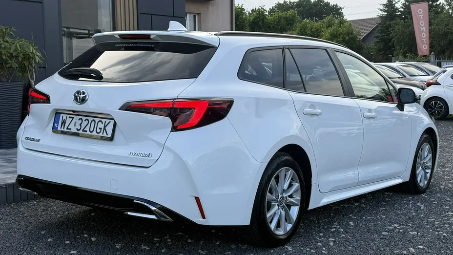 TOYOTA Corolla -