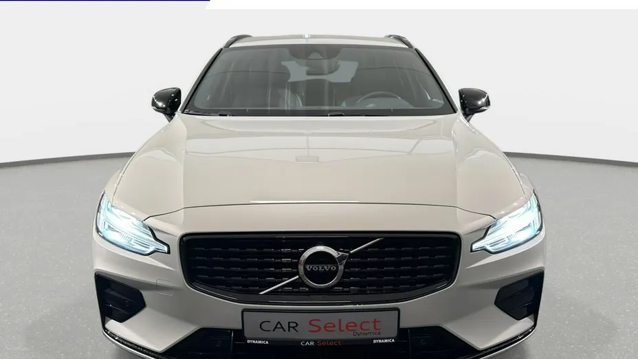 VOLVO V60 -