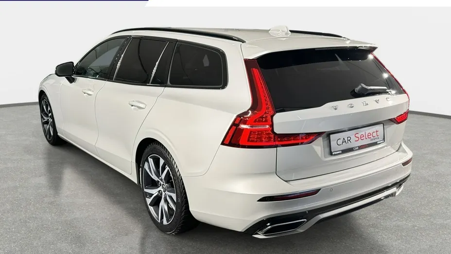 VOLVO V60 -