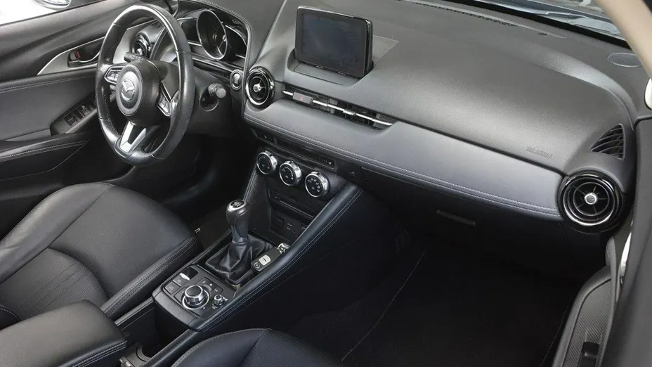 MAZDA CX-3 -