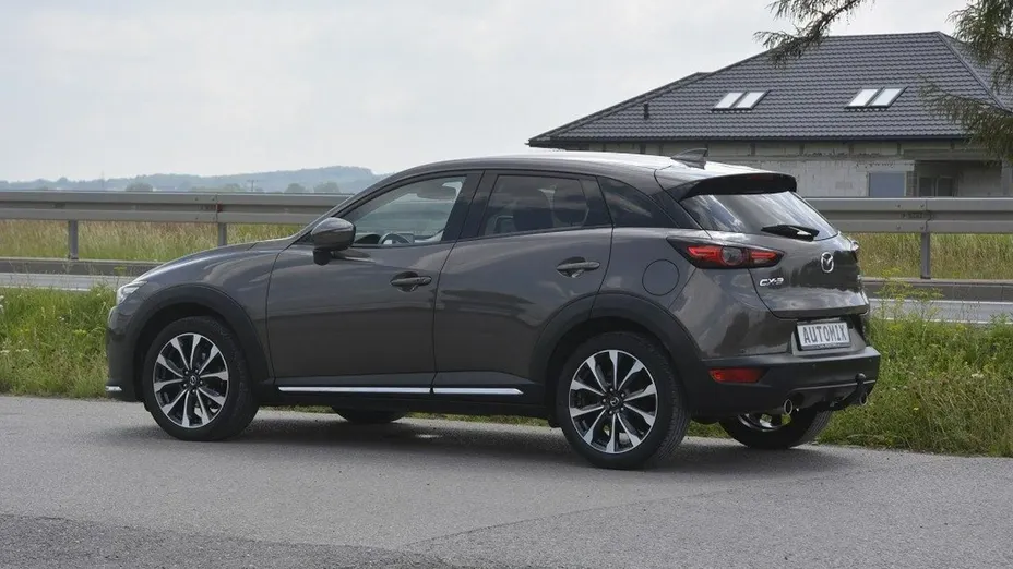 MAZDA CX-3 -