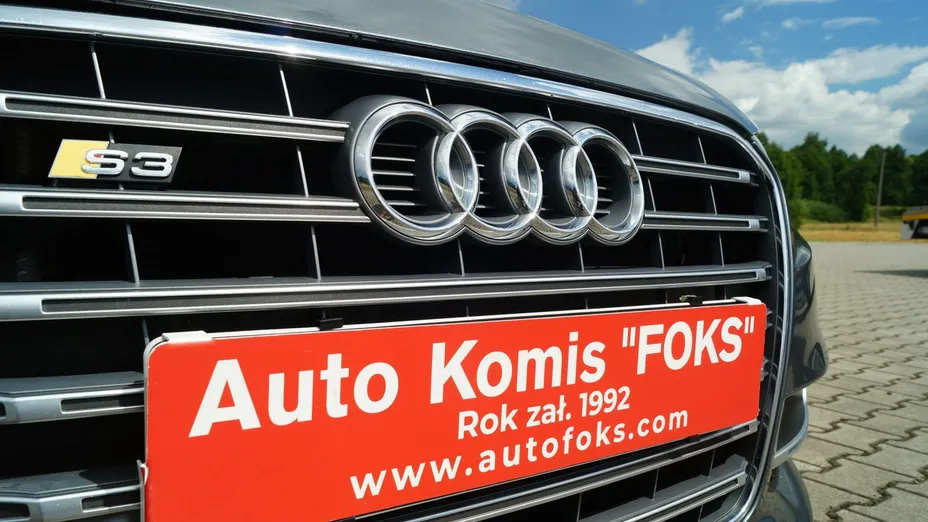 AUDI S3 Limousine -