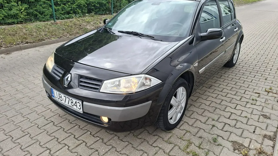 RENAULT Megane -