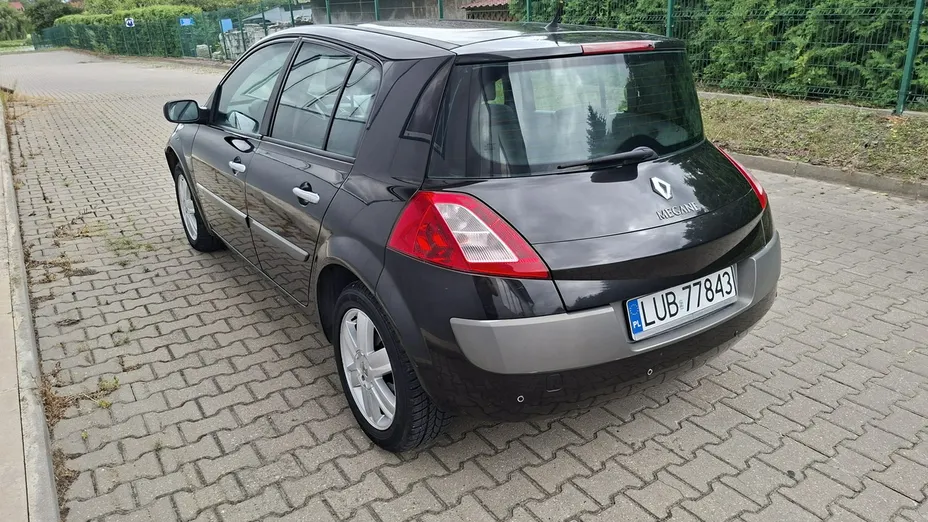 RENAULT Megane -