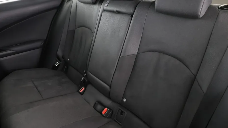 LEXUS UX -