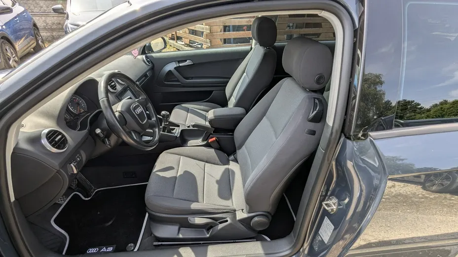 AUDI A3 -