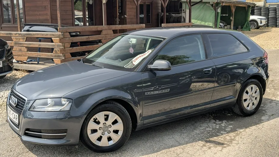 AUDI A3 -