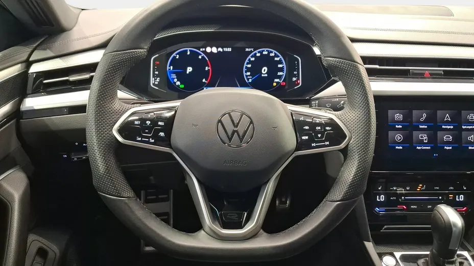 VOLKSWAGEN Arteon -