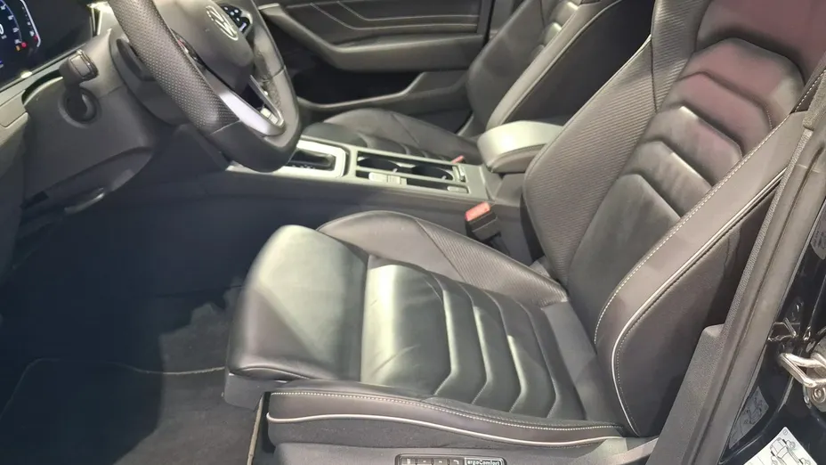 VOLKSWAGEN Arteon -