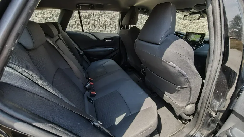 TOYOTA Corolla -