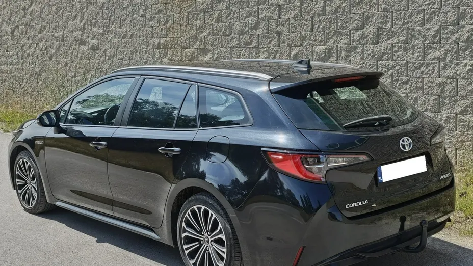 TOYOTA Corolla -