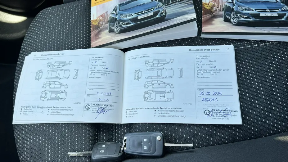 OPEL Astra -