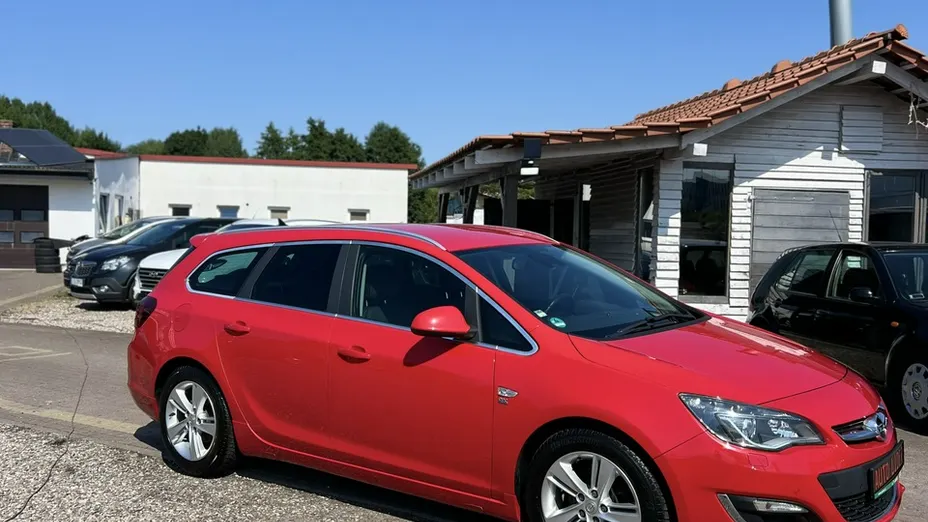 OPEL Astra -