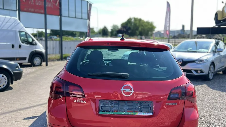 OPEL Astra -