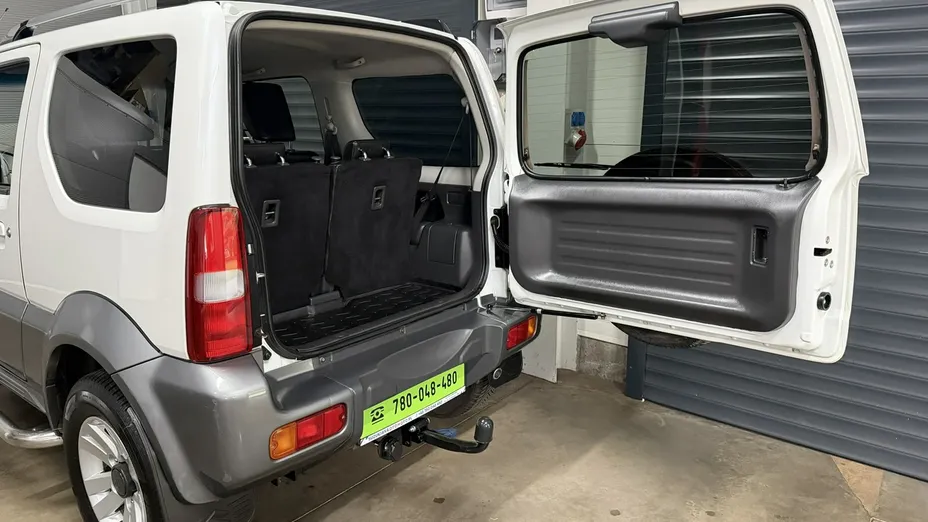 SUZUKI Jimny -