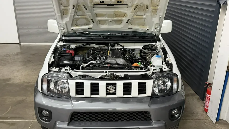 SUZUKI Jimny -