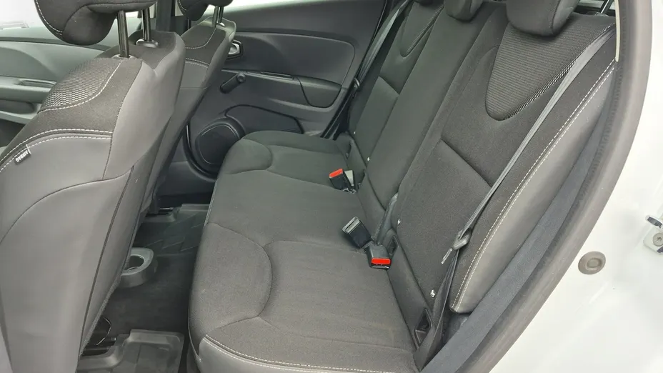 RENAULT Clio -