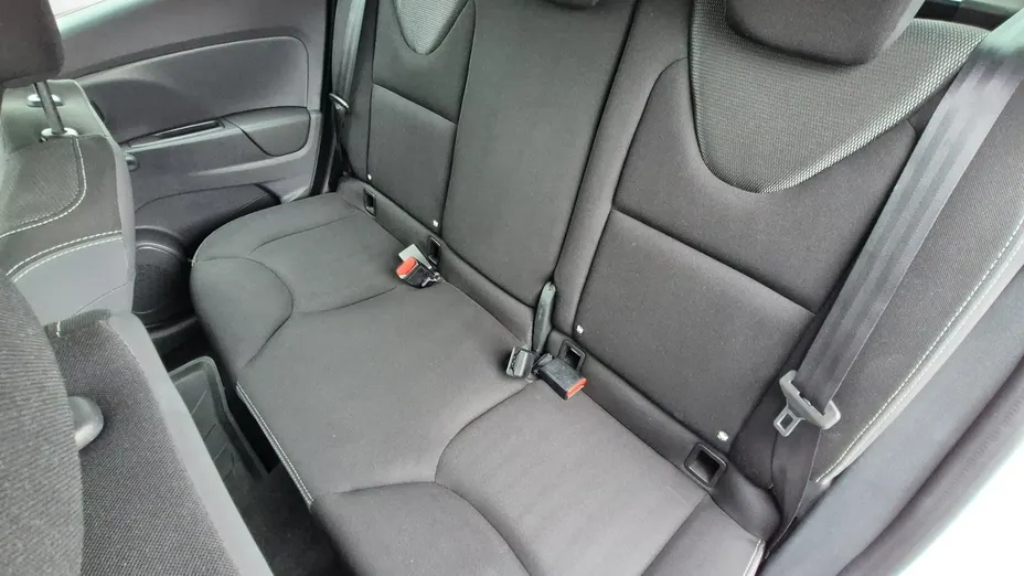 RENAULT Clio -