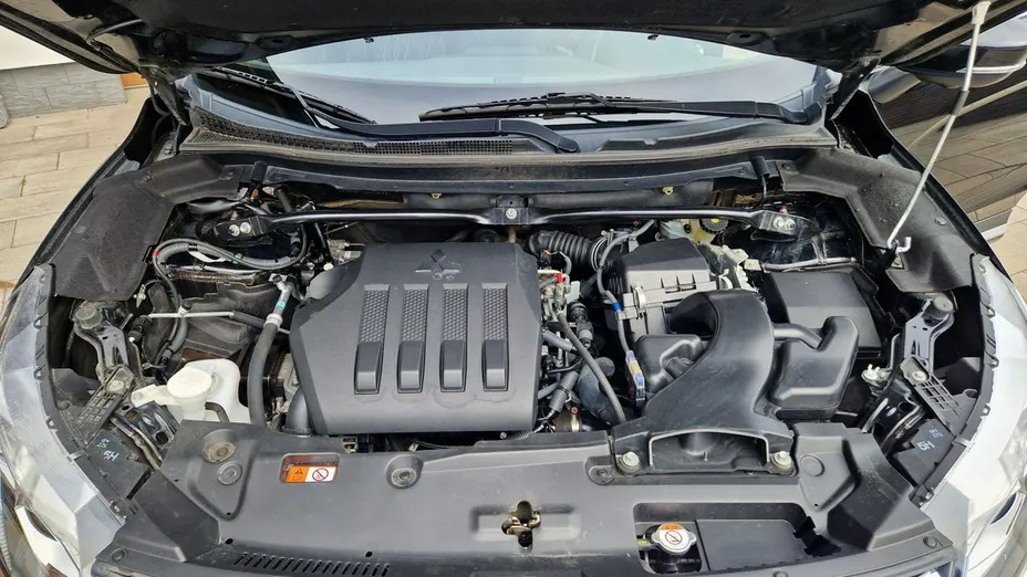 MITSUBISHI Eclipse Cross -
