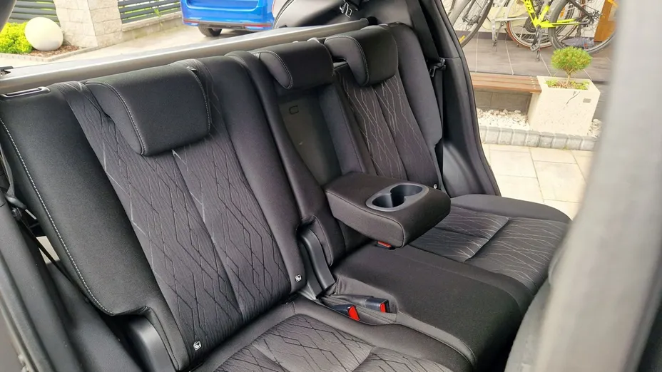 MITSUBISHI Eclipse Cross -