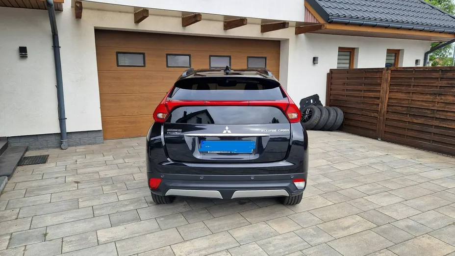 MITSUBISHI Eclipse Cross -