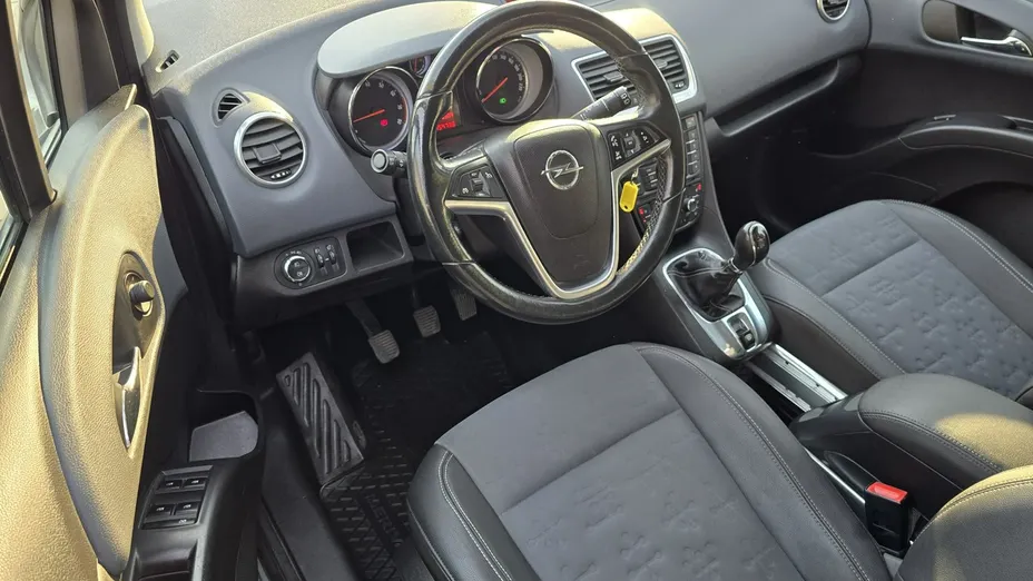OPEL Meriva -