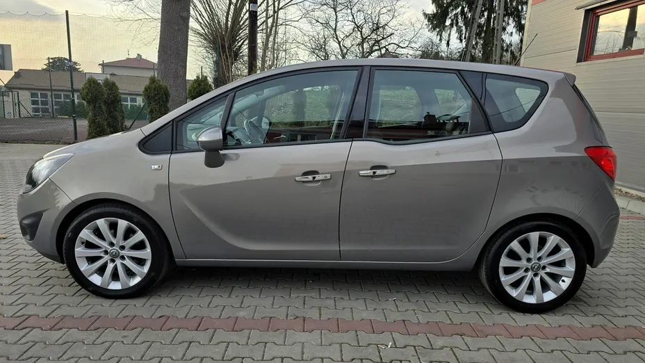 OPEL Meriva -