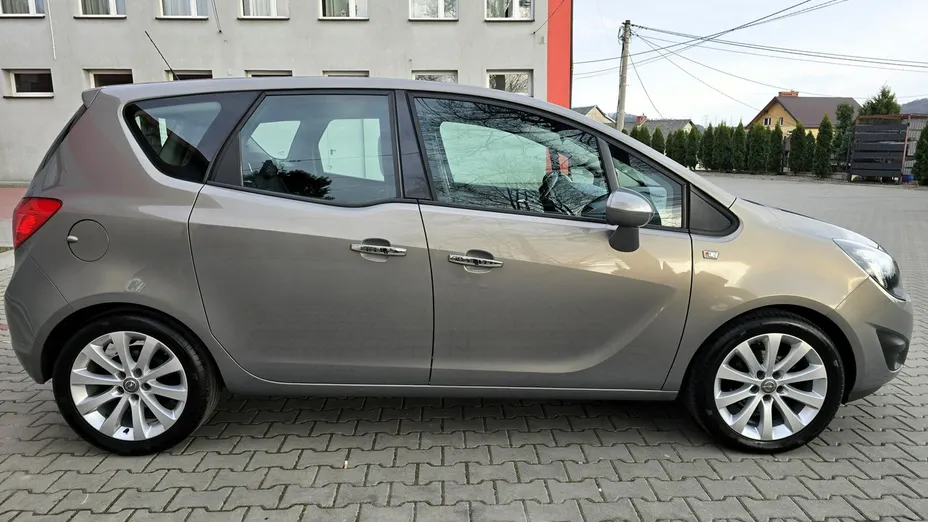 OPEL Meriva -