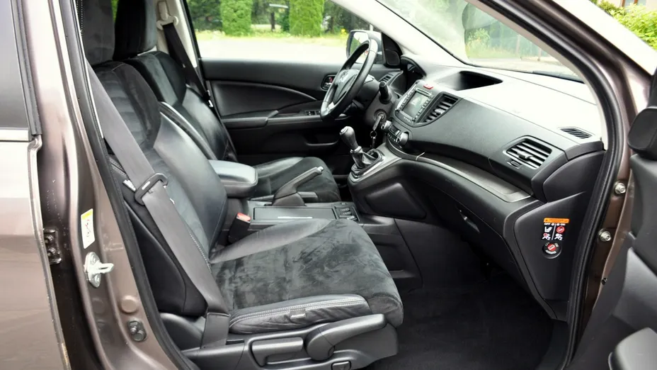 HONDA CR-V -
