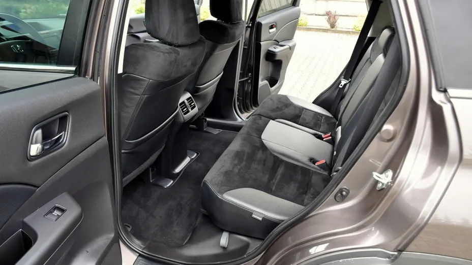 HONDA CR-V -