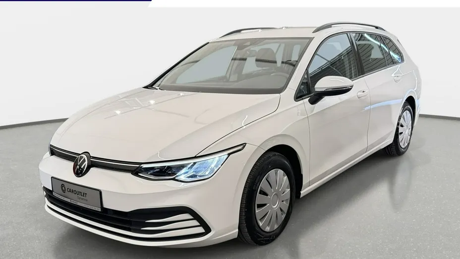 VOLKSWAGEN Golf -