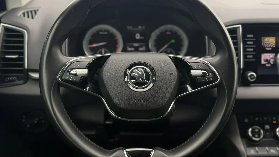 SKODA Karoq -