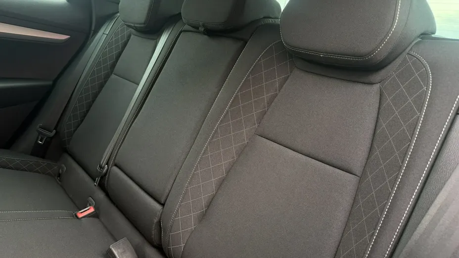 SKODA Karoq -